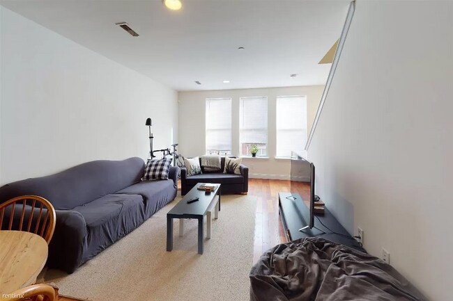 Foto del edificio - 1934 N Gratz St