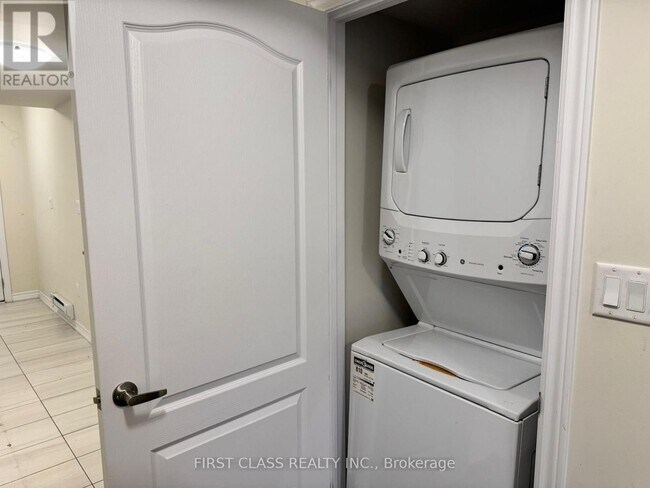 Building Photo - 2093 Prestonvale Rd