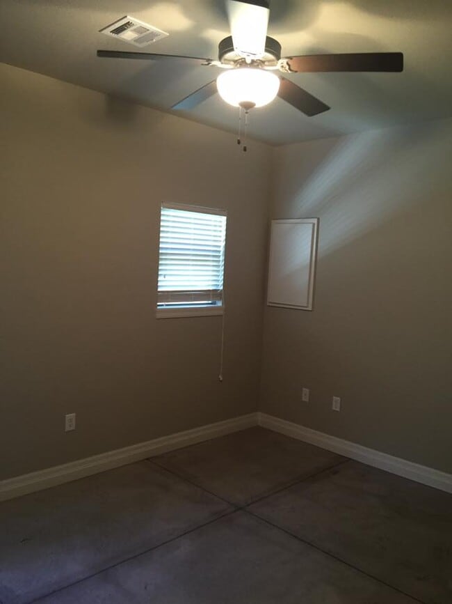 Foto del edificio - 3660 N Tyler Ct