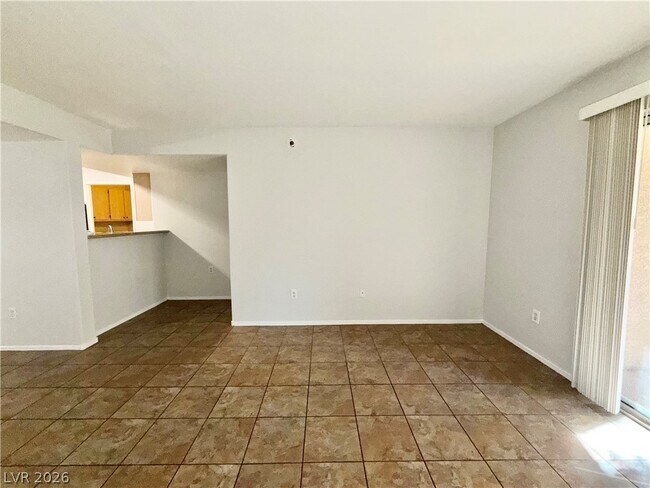 Building Photo - 7885 W Flamingo Rd