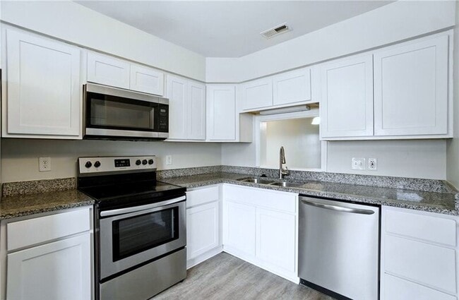 Foto del edificio - 2333 Meadows Landing