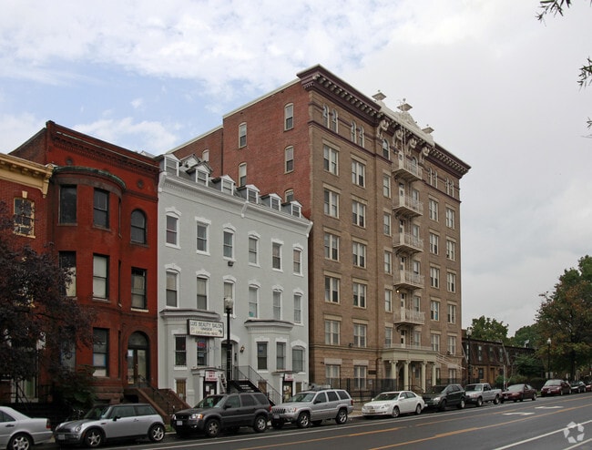 Building Photo - The Plymouth