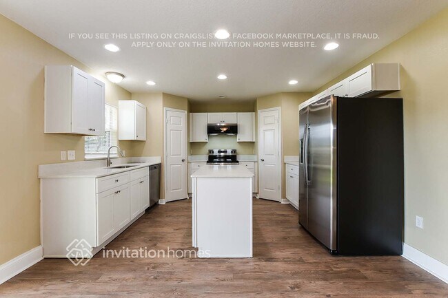 Foto del edificio - 1150 S Cooper Dr