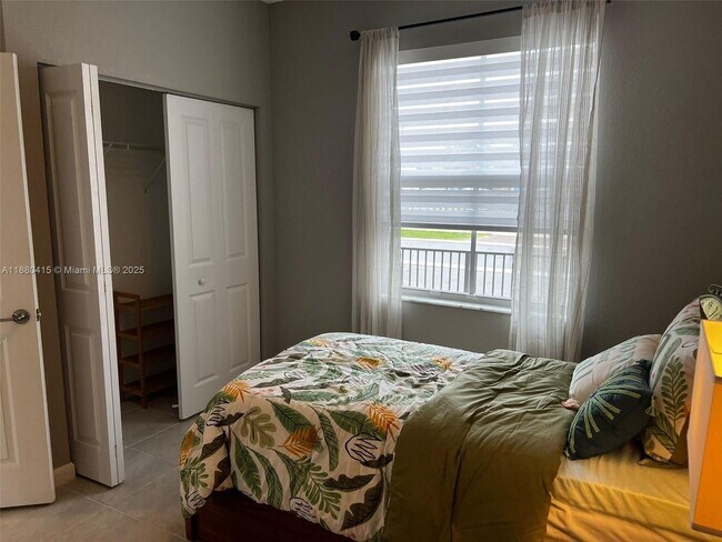 Foto del edificio - 12109 NW 24th Ct