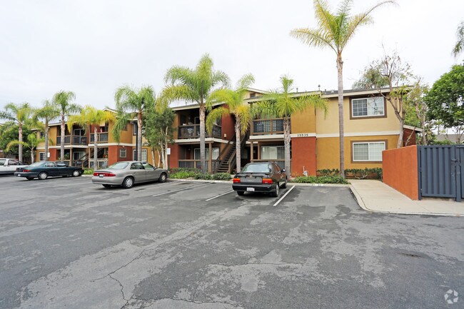 Foto del edificio - The Vintage for Seniors 62 or better !