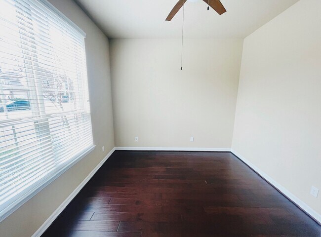 Foto del edificio - 24518 Ali Creek Ct