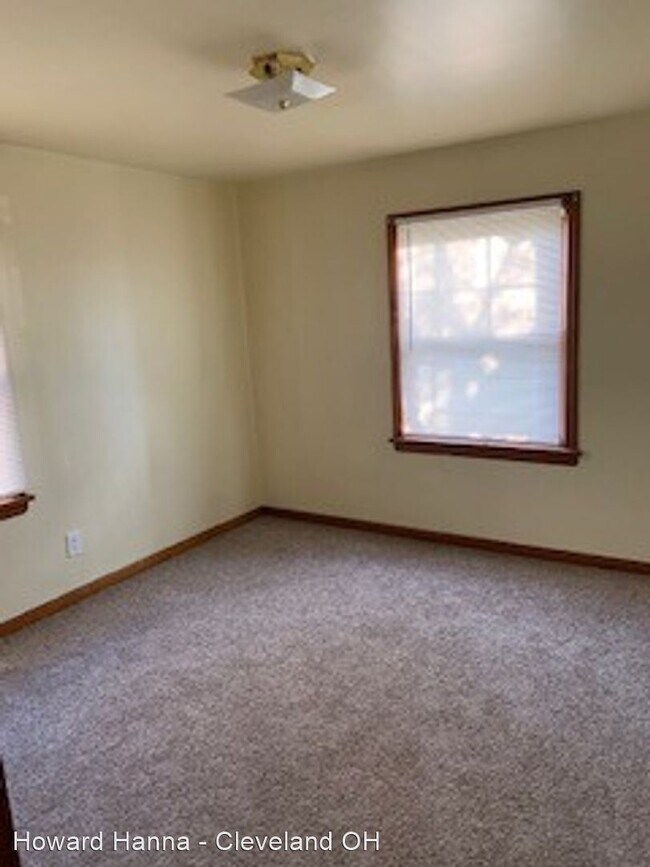 Building Photo - 3 br, 1.5 bath House - 5206 Joseph Street