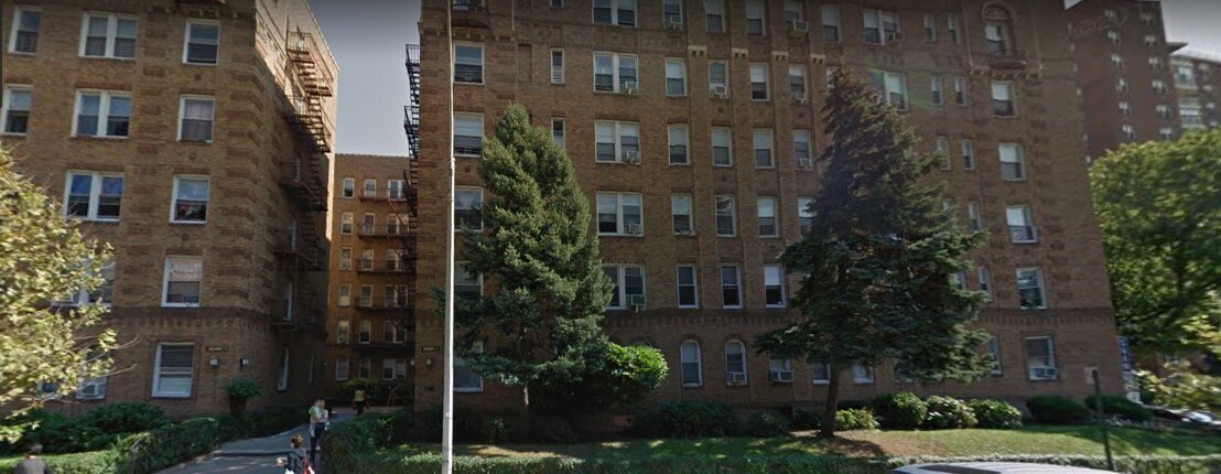 Primary Photo - 140-10 Franklin Ave