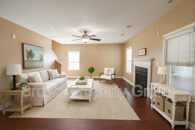 Foto del edificio - 6023 Daybrook Ct