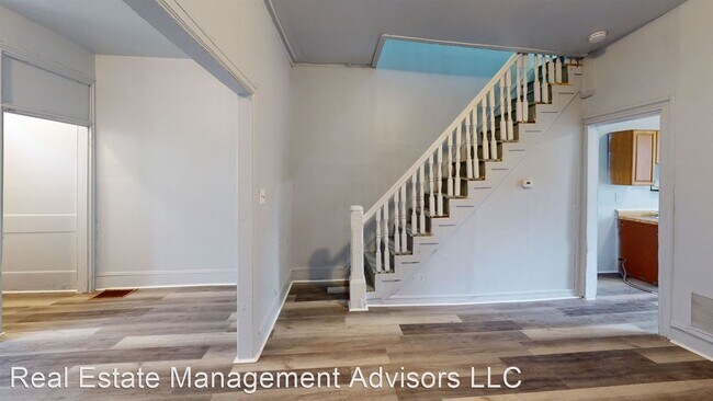 Foto del edificio - 3 br, 1 bath House - 1338 West Rush Street