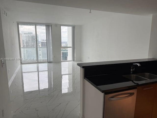 Foto del edificio - 253 NE 2nd St