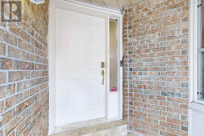 Building Photo - 23 Heatherton Way