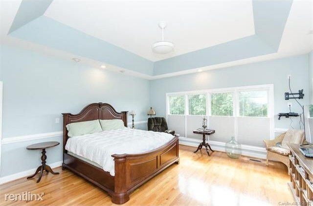 Foto del edificio - 4 br, 3.5 bath House - 643 Lithia Inn Rd