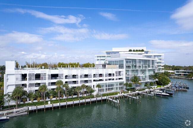 Building Photo - Ritz-Carlton Residences Miami Beach