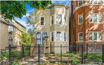 Building Photo - 7947 S Burnham Ave