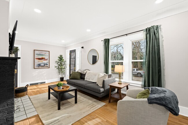 Foto del edificio - 5 Fairwood Blvd