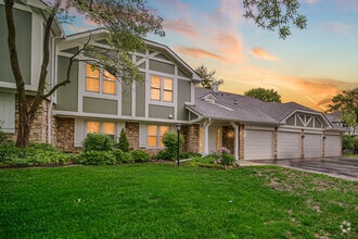 Building Photo - 1401 Wentworth Ct