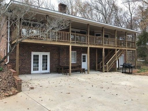 Foto principal - 75 Roanoke Ct