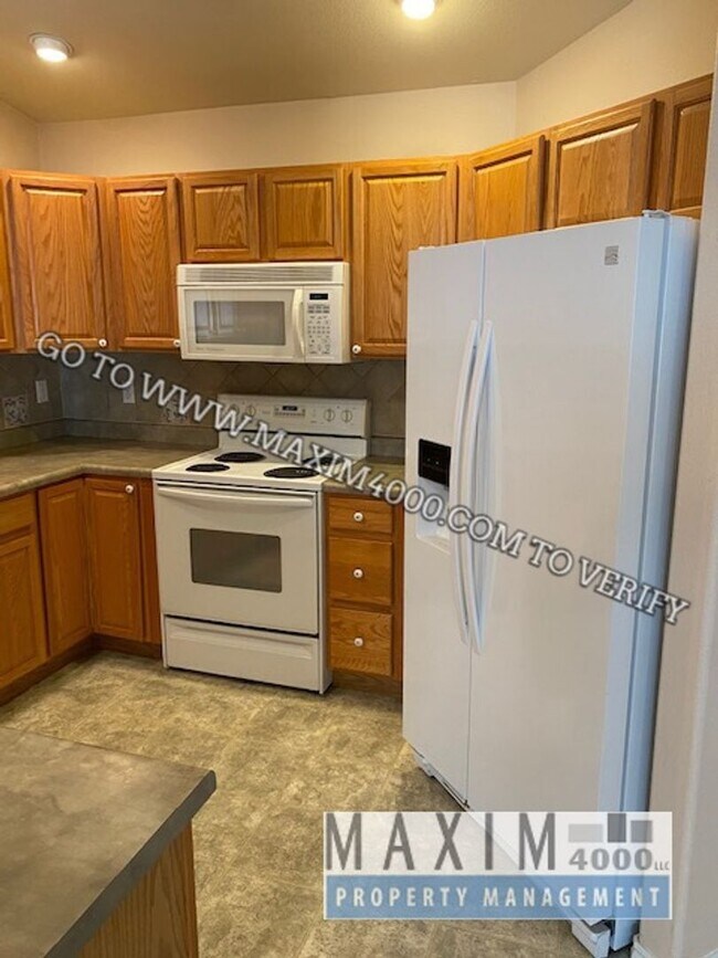 Foto del edificio - 2499 Interlochen Ct