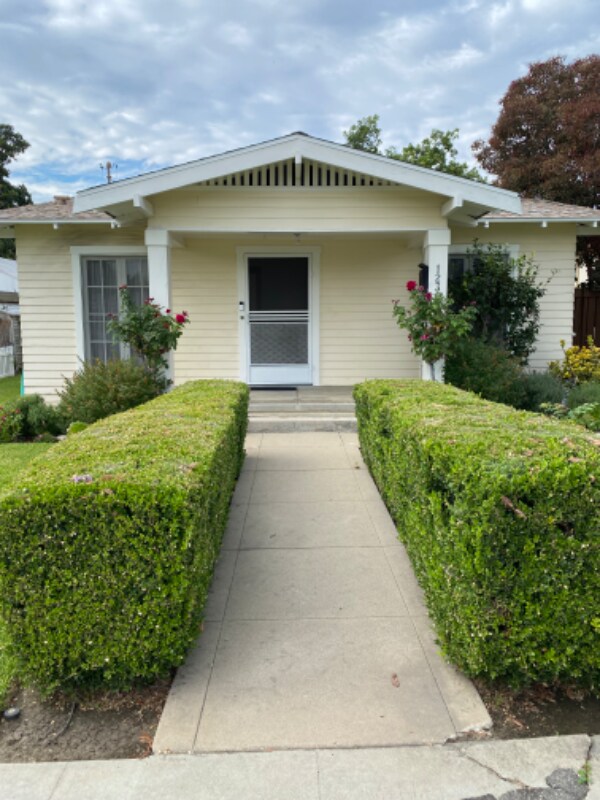 12305 Camilla St, Whittier, CA 90601 Room for Rent in Whittier, CA