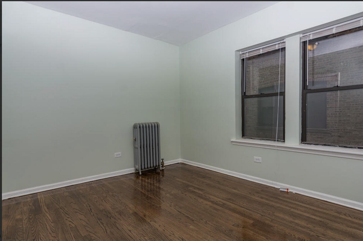 Primary Photo - 408 W 77th St