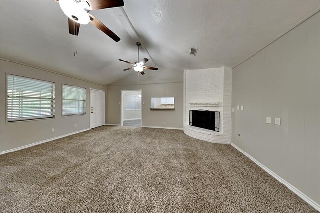 Building Photo - 1407 Hitherfield Dr