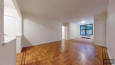 Building Photo - 124 E 24th St