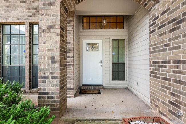 Building Photo - 4601 Castleman Dr