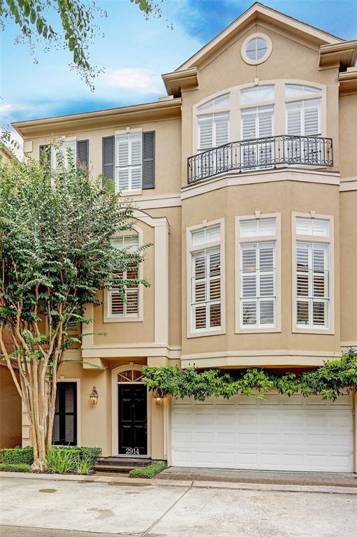 2914 Brompton Square Dr, Houston, TX 77025 Condo for Rent in Houston