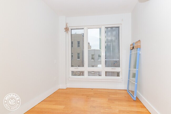 Building Photo - 22 Fayette St