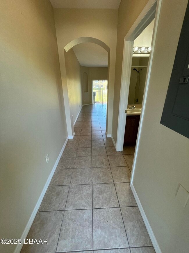 Building Photo - 104 Aston Grande Dr