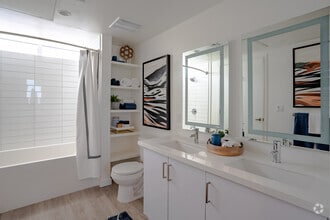 1 BR, 1 BA - 649SF - Millennium Santa Monica