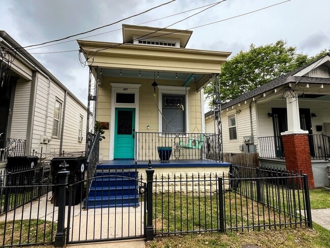 Building Photo - 4517 Toulouse St