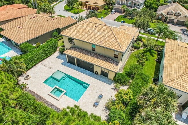 Foto del edificio - 4381 SW Gossamer Cir
