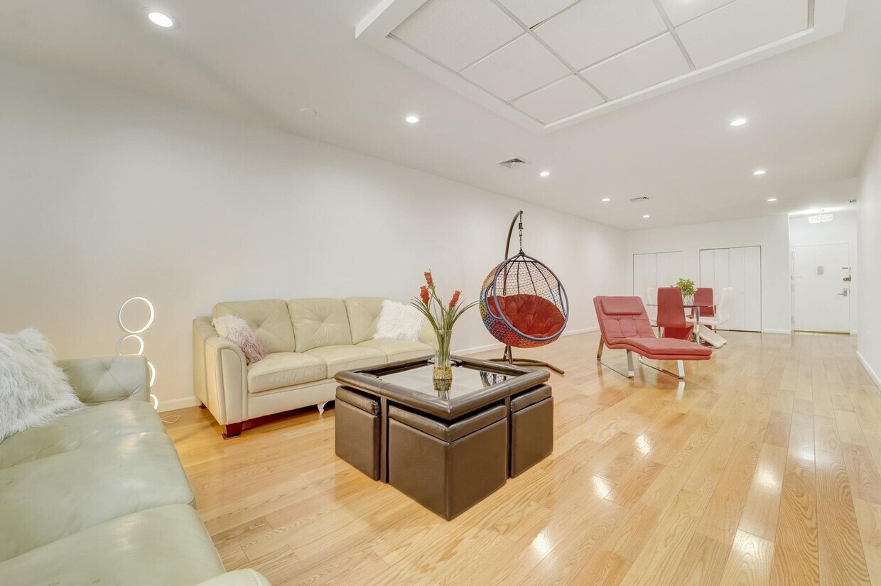 Living and Dining - 75 Liberty Ave