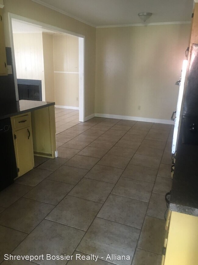 Foto del edificio - 3 br, 2 bath House - 9439 Poinsettia Drive