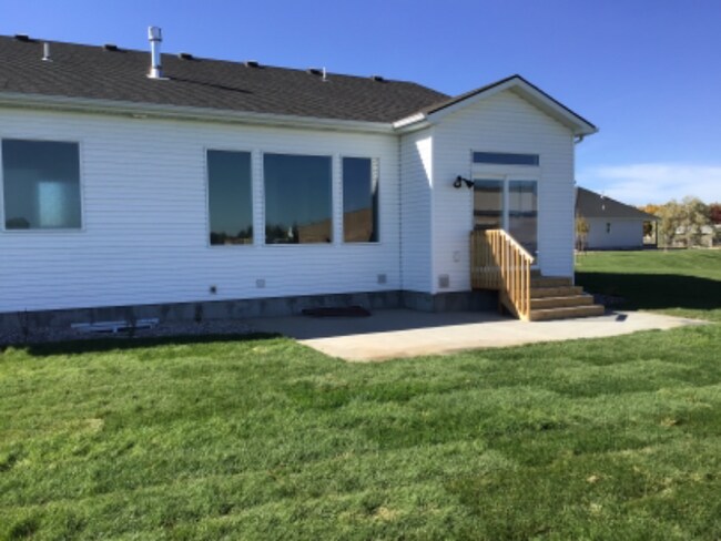 Building Photo - 4537 Clifton Wy