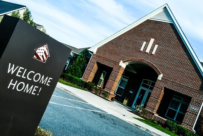 Foto del edificio - Independence Place Prince George