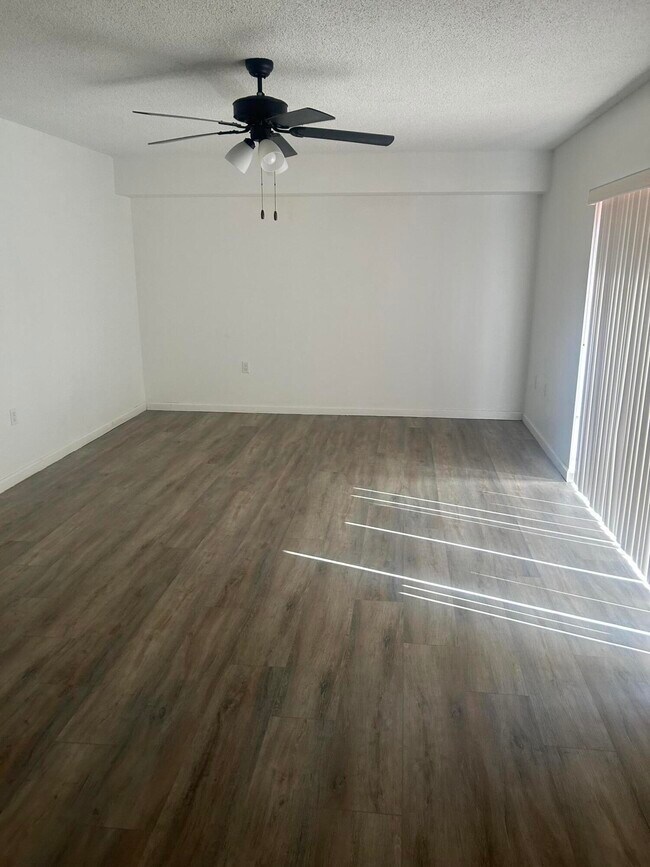 Foto del edificio - 804 Blue Ridge Cir