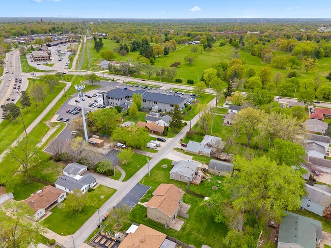 Building Photo - 6207 N Northmoor Ct