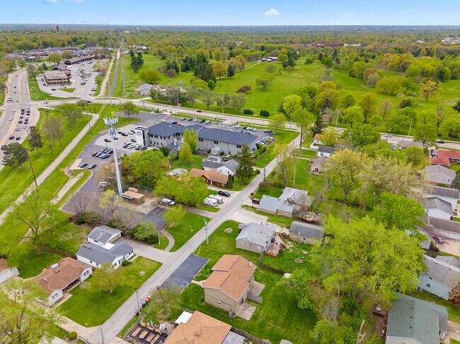 Foto del edificio - 6207 N Northmoor Ct