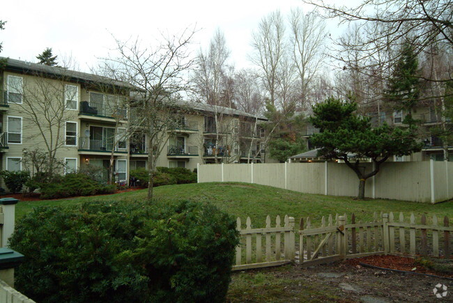 Foto del edificio - Des Moines Hills Apartments