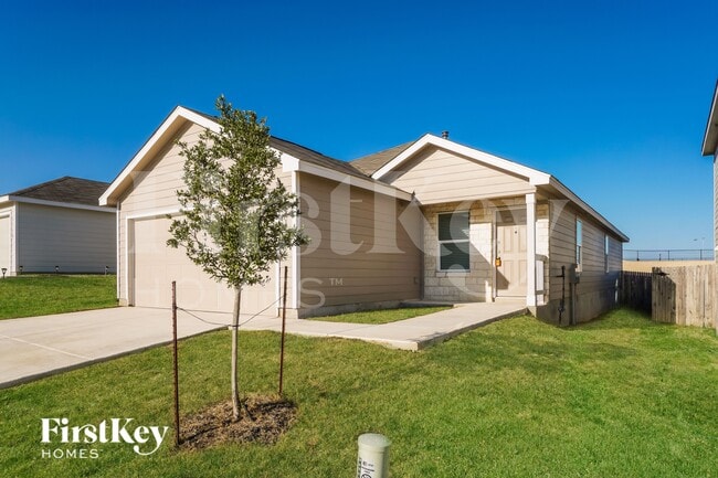 Foto del edificio - 5163 Fowler Crst