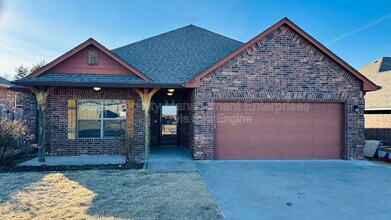 Building Photo - 309 Timber Ln