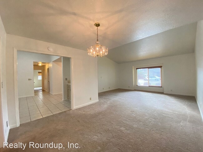 Building Photo - 3 br, 2 bath House - 437 Ward Ct