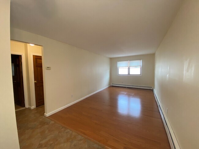 Foto del edificio - 146 Beach 129th St