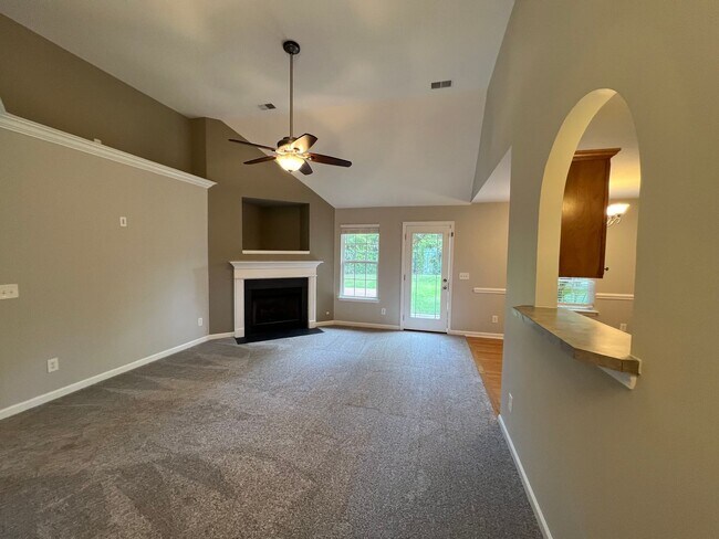 Foto del edificio - Cul-de-Sac Beauty in Smyrna - 4 BR 2 Bath ...