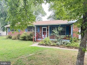 Building Photo - 4435 Willow Tree Ln