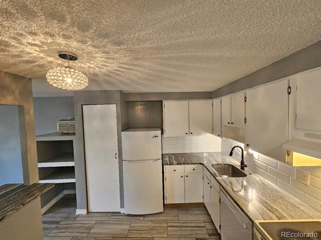 Foto del edificio - 1302 S Parker Rd