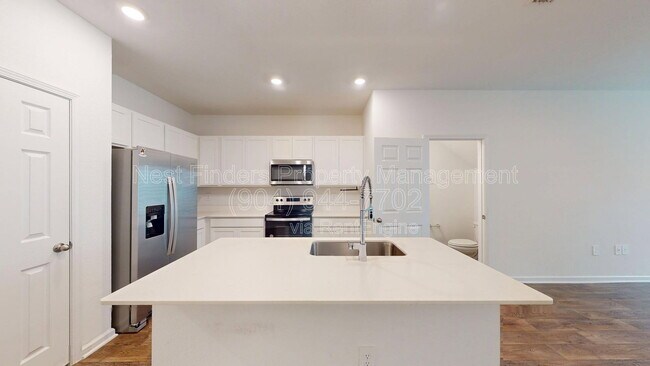 Foto del edificio - 12730 Barrack Ln